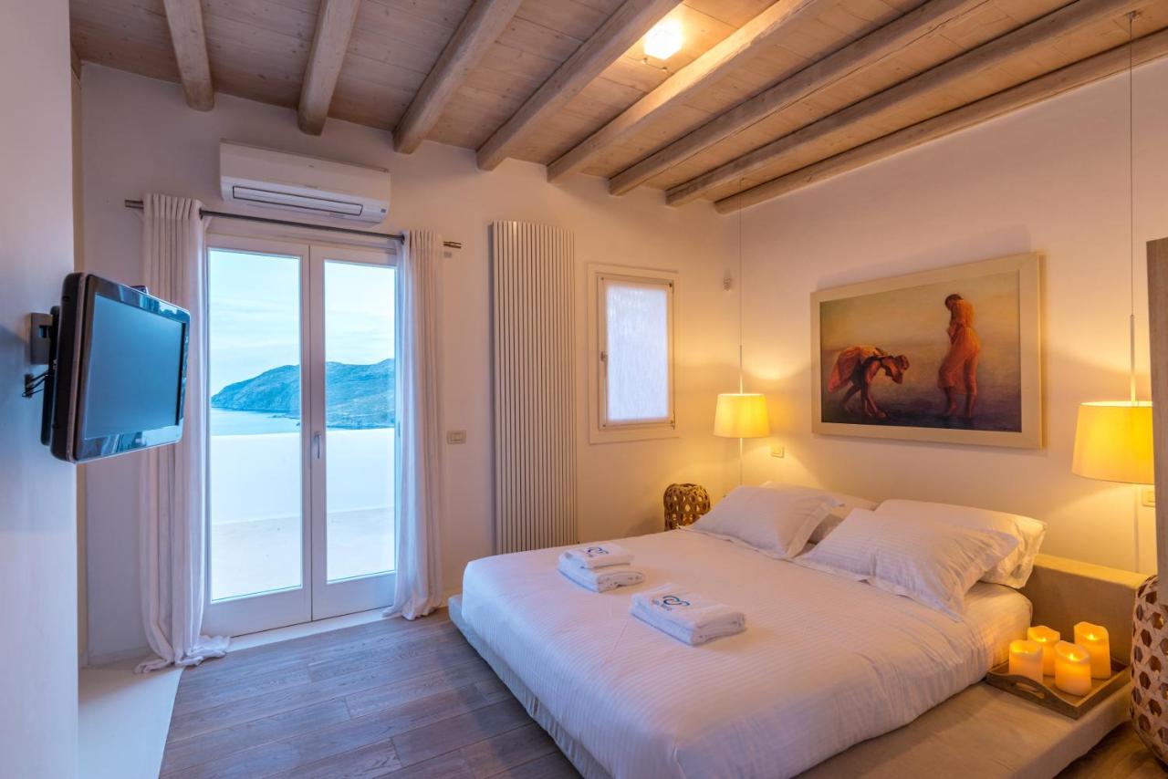 Mykonos Retreat